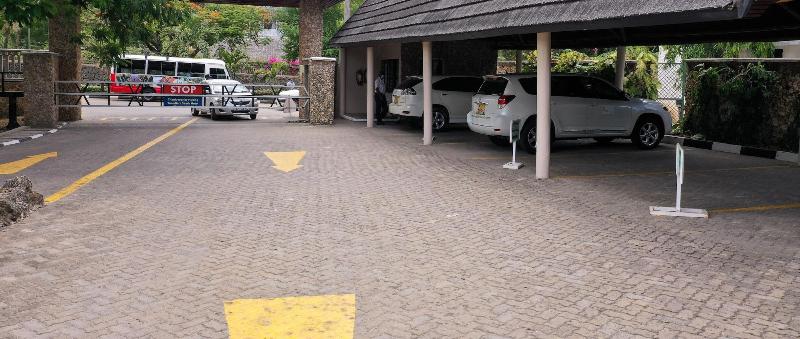 Travellers Beach Hotel & Club image