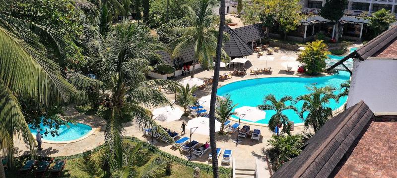 Travellers Beach Hotel & Club image