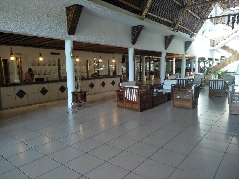 Travellers Beach Hotel & Club image