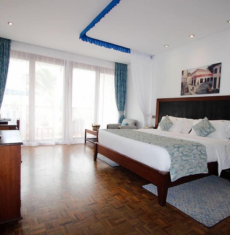 Travellers Beach Hotel & Club image
