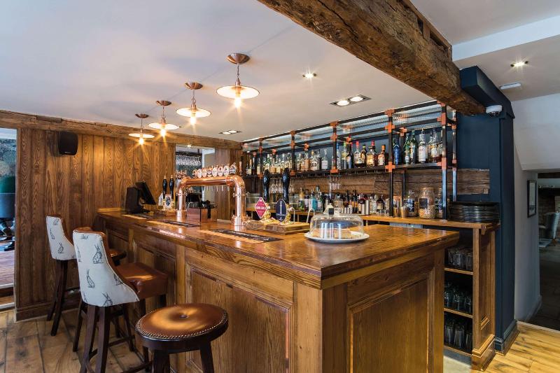 The Fleece At Cirencester image