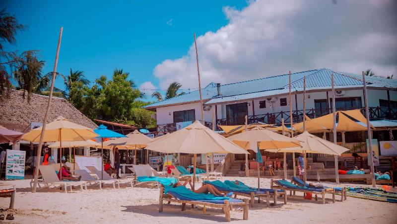 Baraka Beach Bungalows image