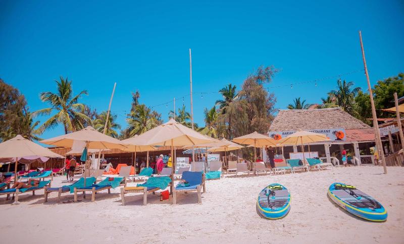 Baraka Beach Bungalows image
