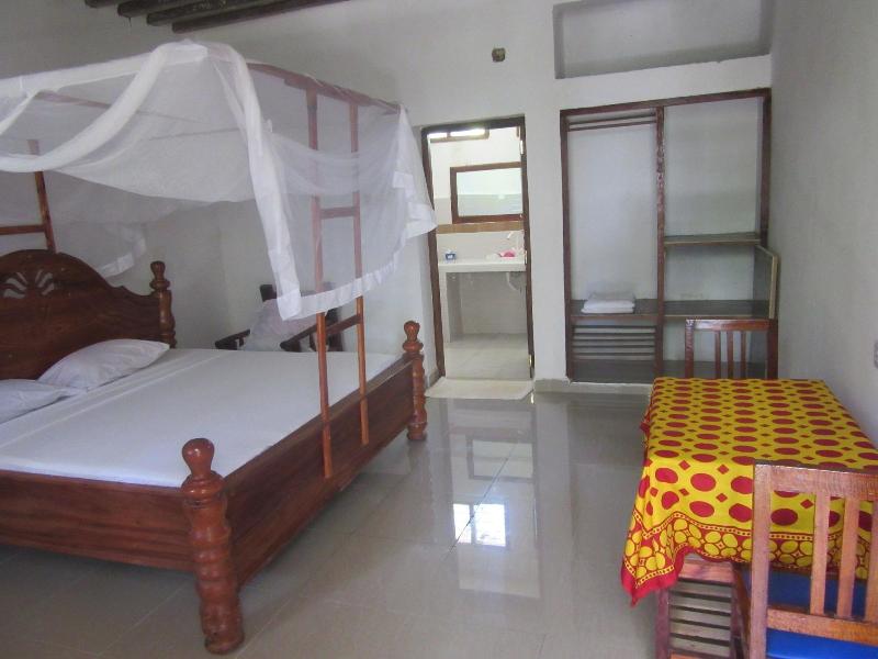 Baraka Beach Bungalows image