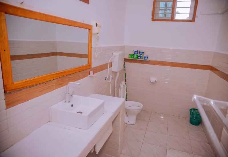Baraka Beach Bungalows image