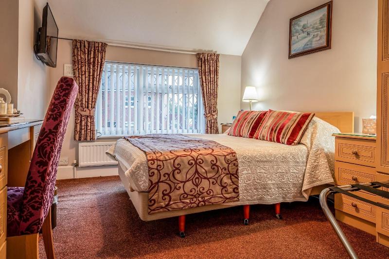 The Olde Forge Hotel image