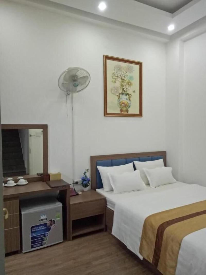 Duc Long Hotel image