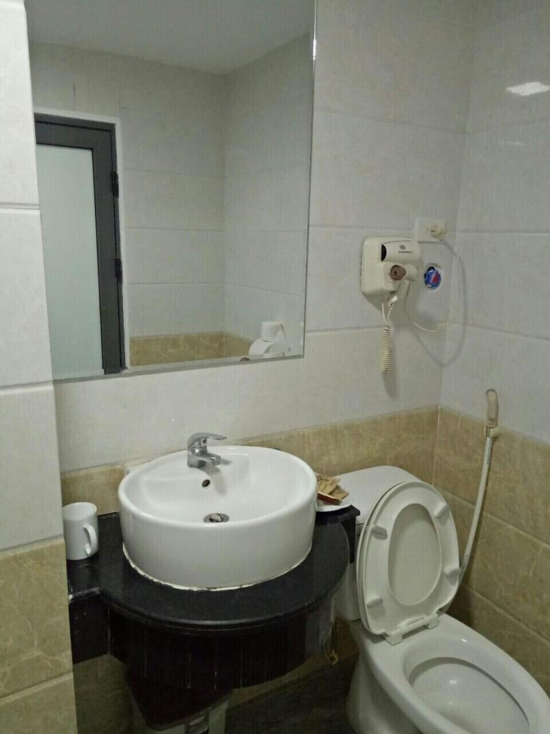 Duc Long Hotel image