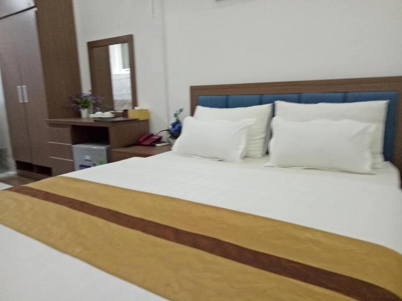 Duc Long Hotel image