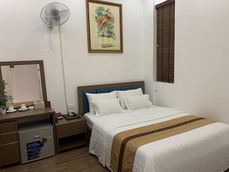 Duc Long Hotel image