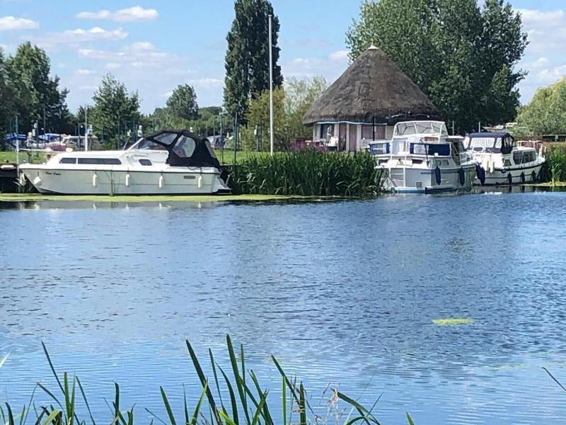 Pike & Eel Hotel and Marina image