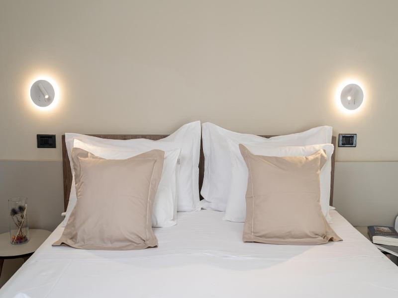 Hotel Estense image
