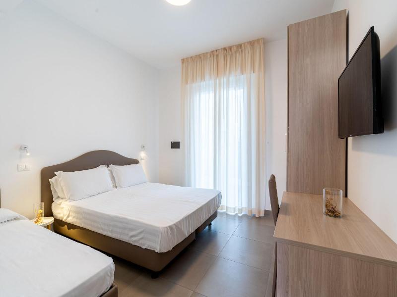 Hotel Estense image