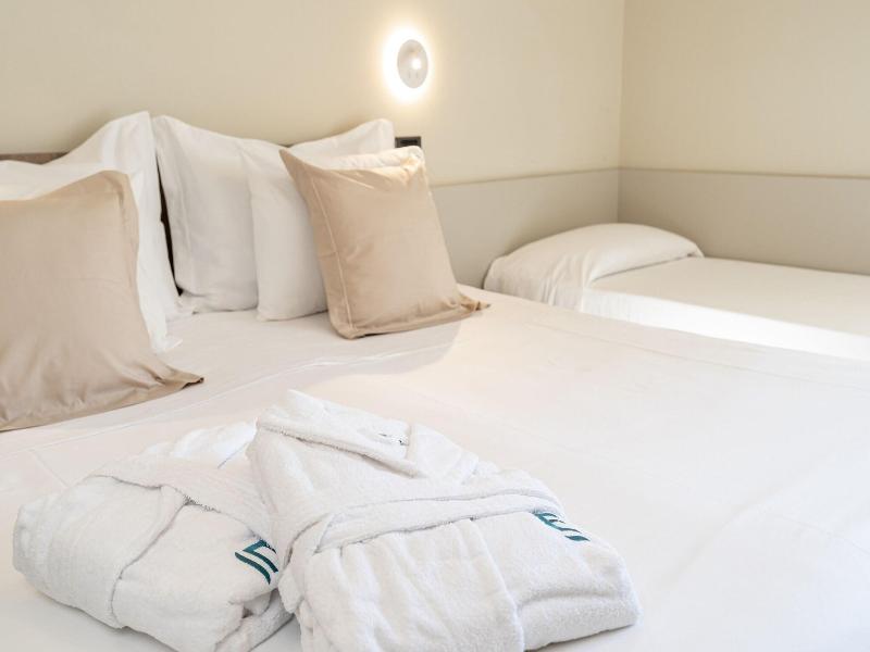 Hotel Estense image