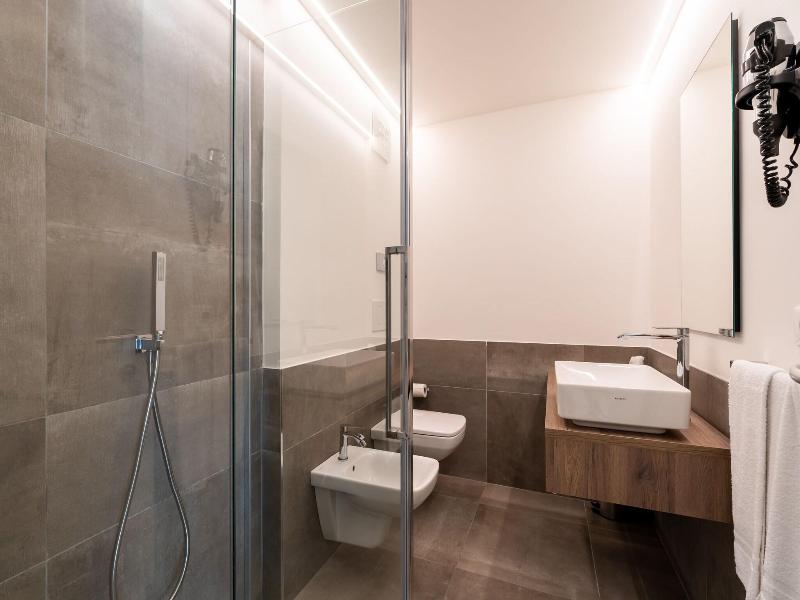 Hotel Estense image