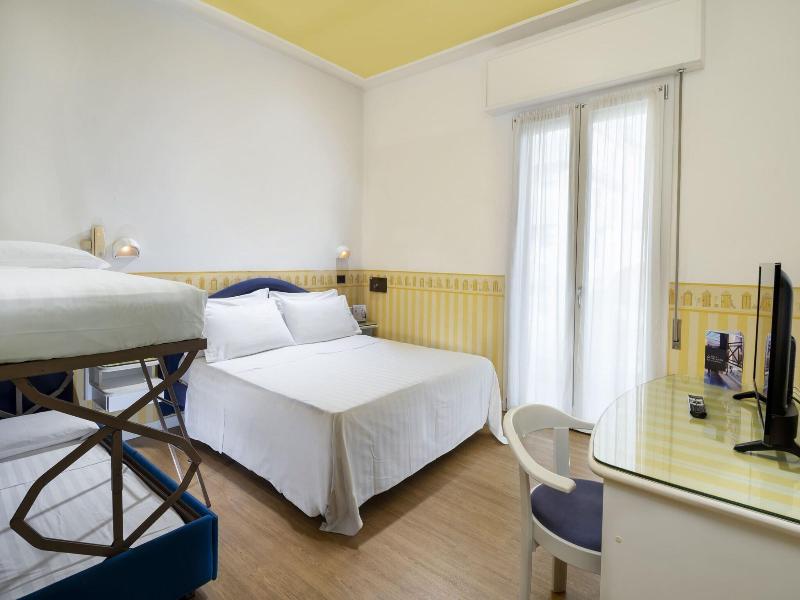 Hotel Estense image