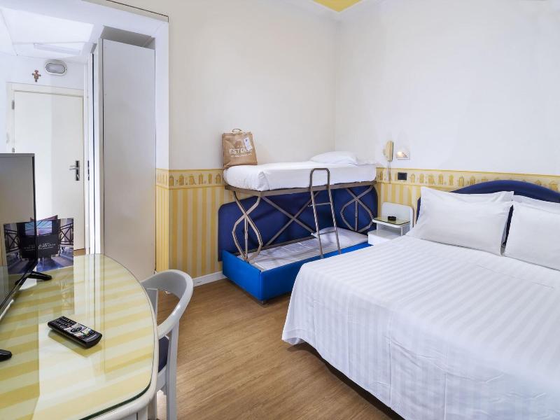 Hotel Estense image