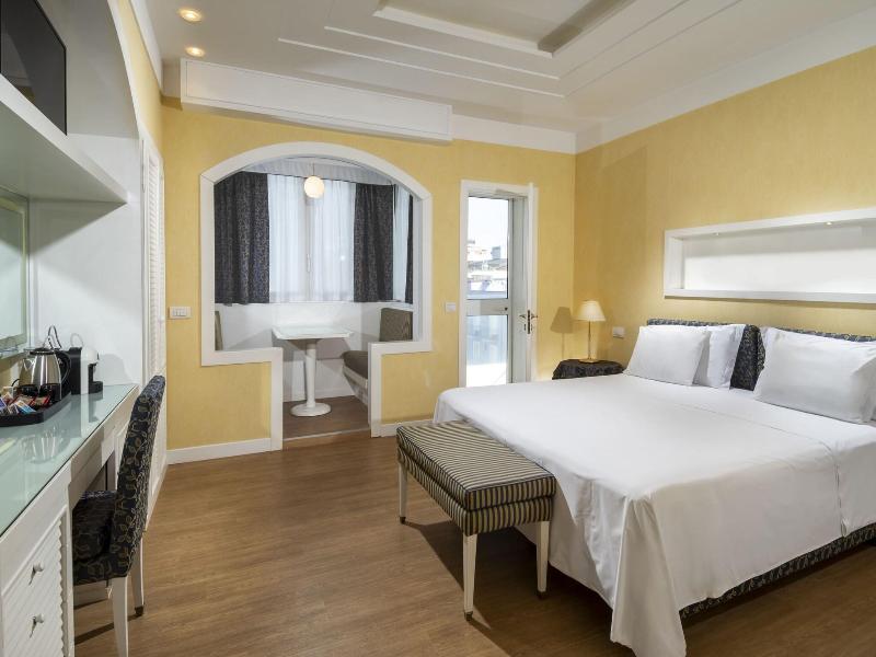 Hotel Estense image