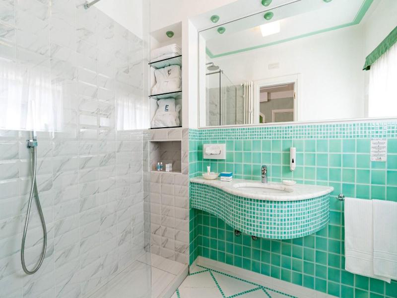 Hotel Estense image