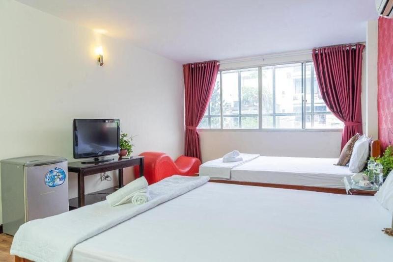 Long Son Hotel image