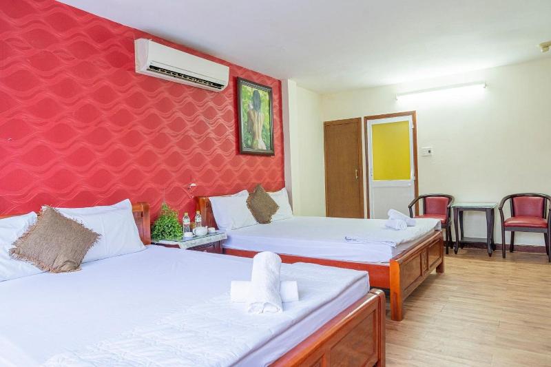 Long Son Hotel image