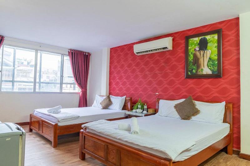Long Son Hotel image