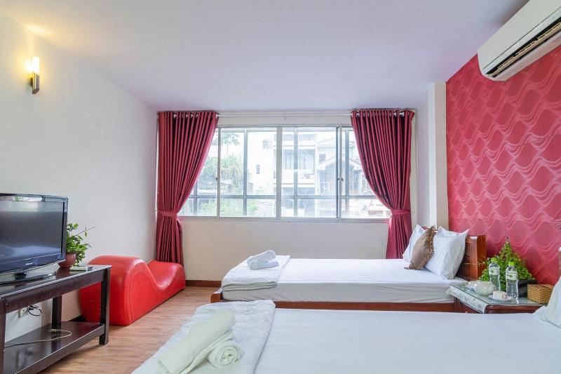 Long Son Hotel image