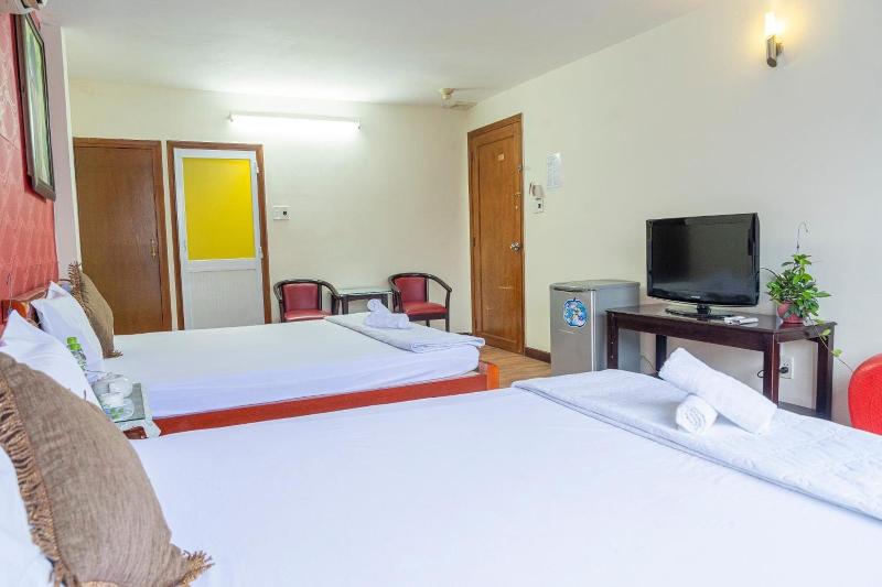 Long Son Hotel image