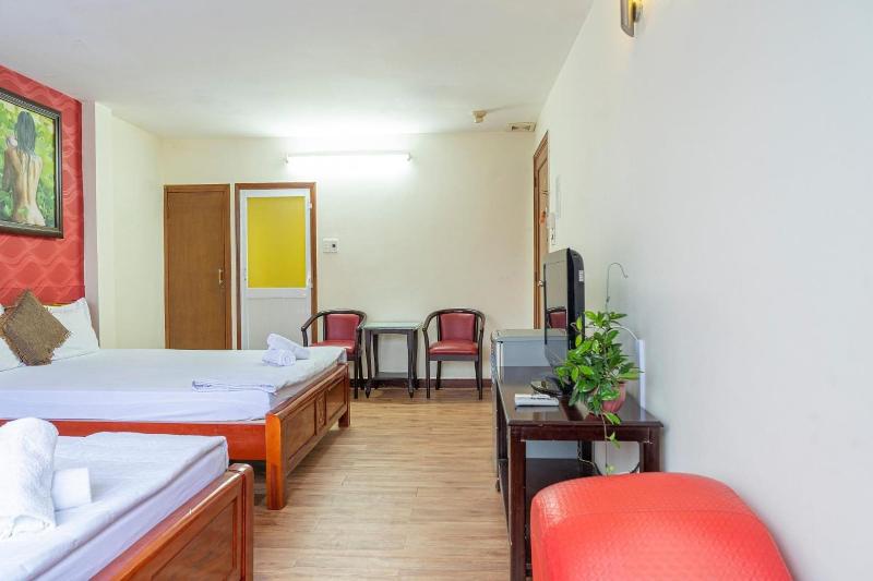 Long Son Hotel image