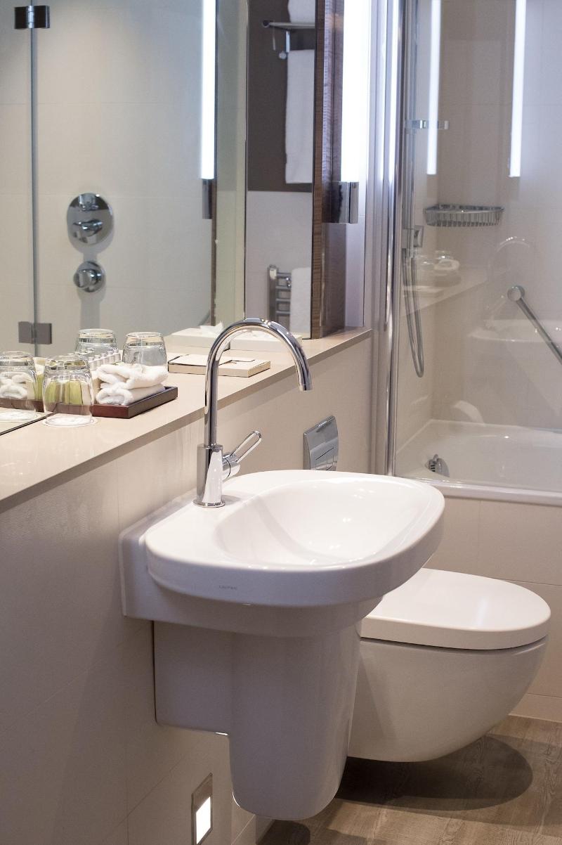 Hogarths Stone Manor