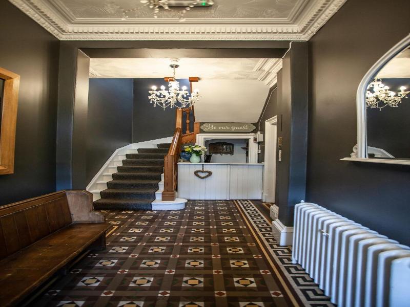 The Courie Inn image