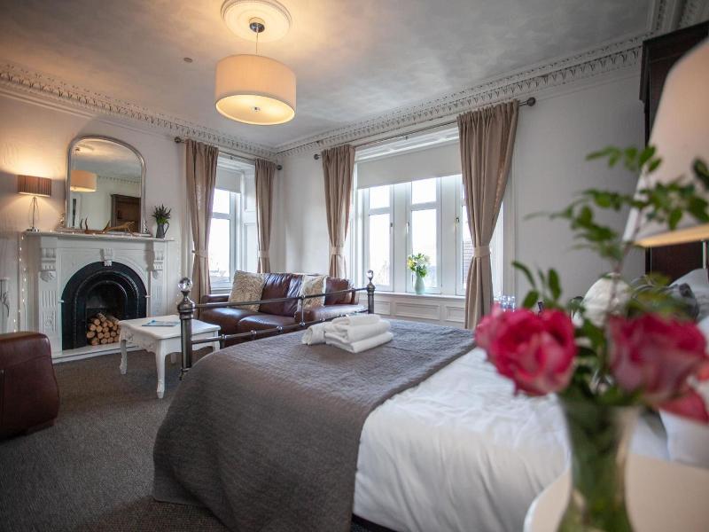 The Courie Inn image