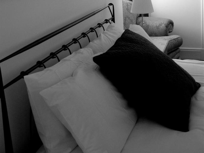 The Courie Inn image