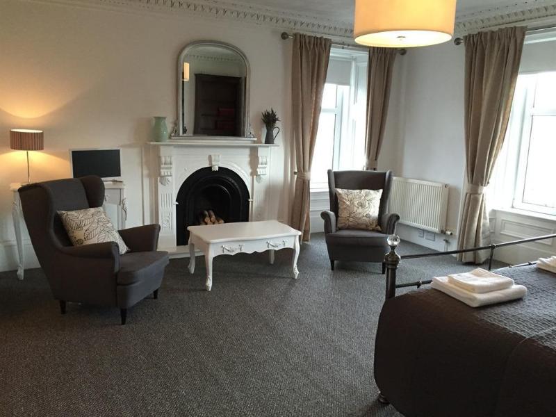 The Courie Inn image