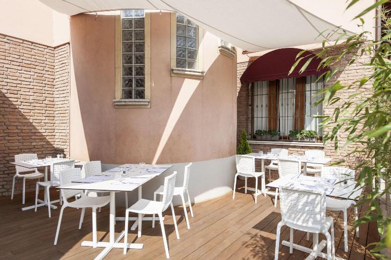 Hotel Noce image