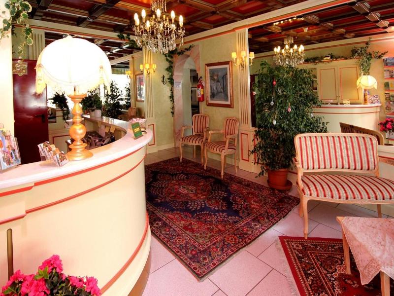 Hotel Benaco A Sirmione image