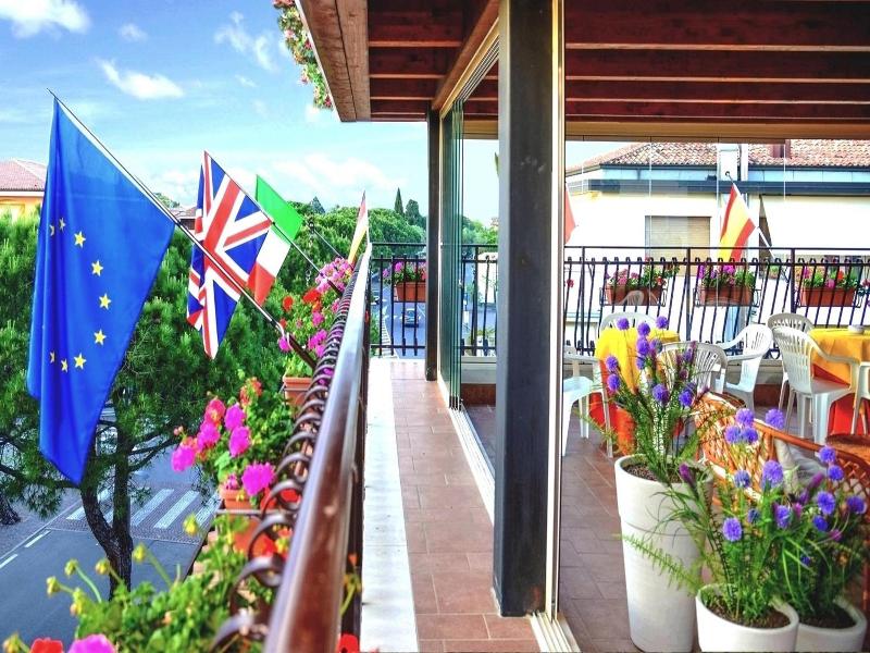 Hotel Benaco A Sirmione image