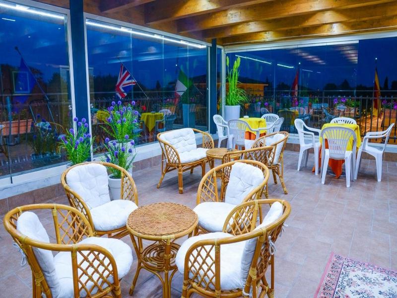 Hotel Benaco A Sirmione image