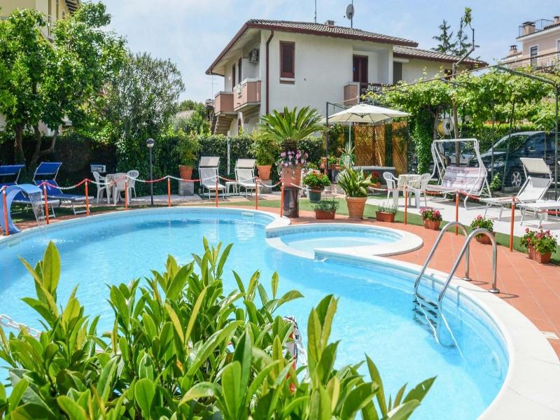 Hotel Benaco A Sirmione image