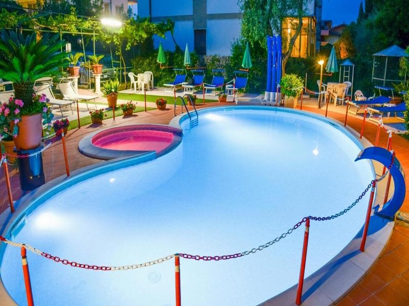 Hotel Benaco A Sirmione image