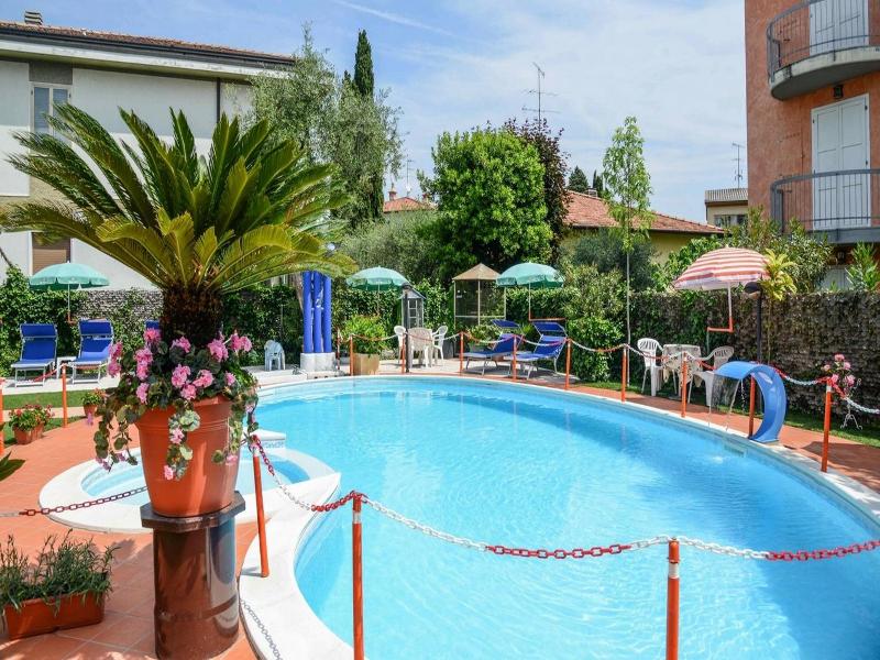 Hotel Benaco A Sirmione image