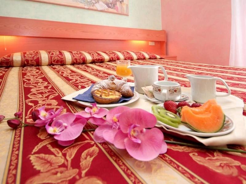 Hotel Benaco A Sirmione image