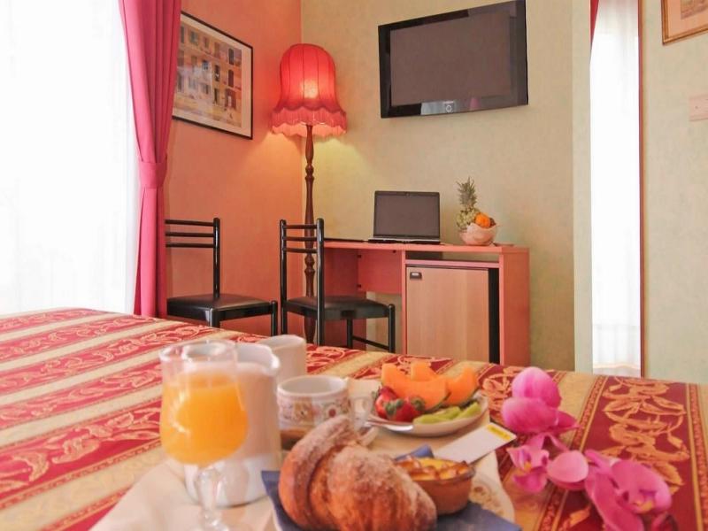 Hotel Benaco A Sirmione image