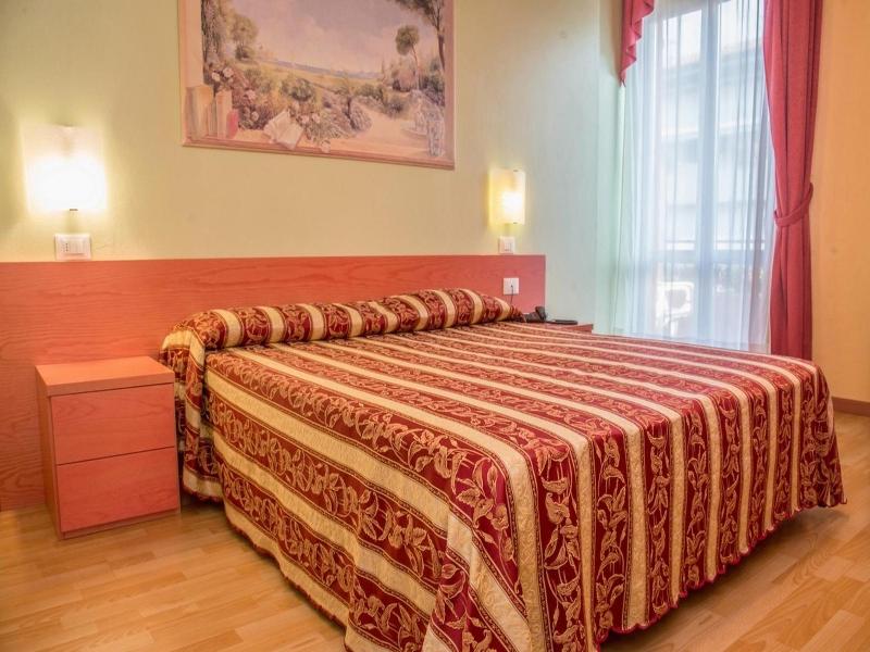 Hotel Benaco A Sirmione image