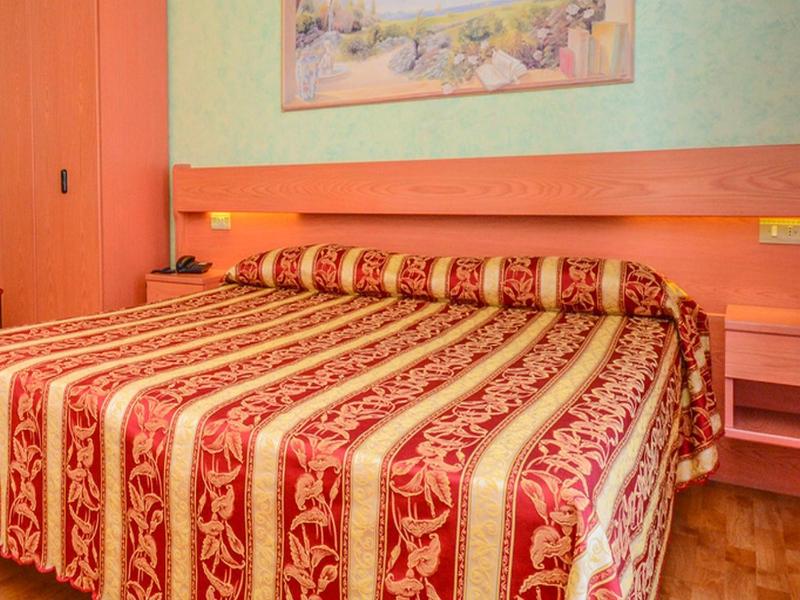 Hotel Benaco A Sirmione image