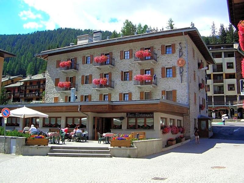 Hotel Sport image