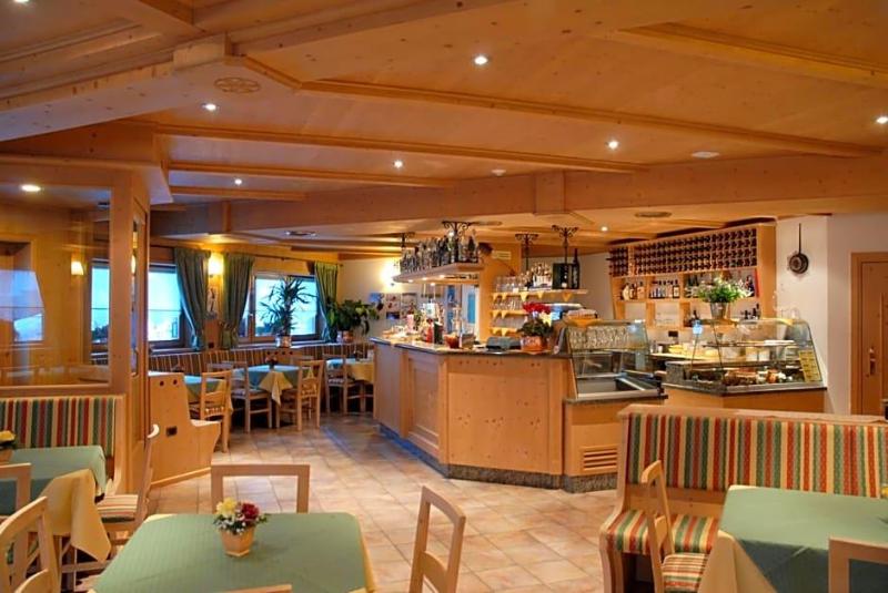 Hotel Sport image
