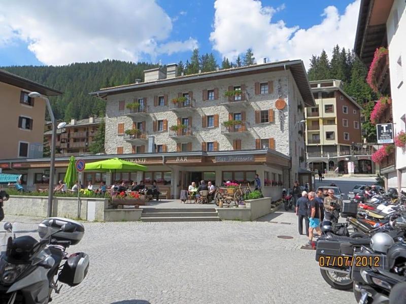Hotel Sport image