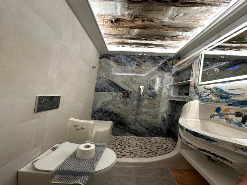 Afrodite Hotel image