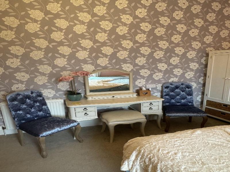 Albemarle Hotel image